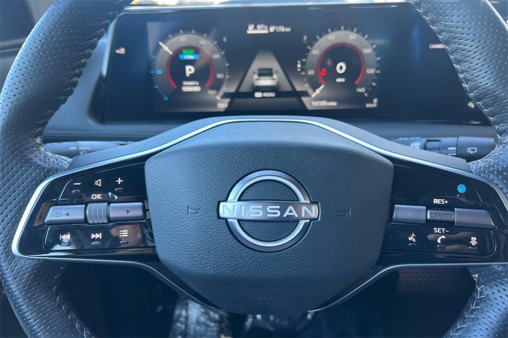 Used 2023 Nissan Ariya AWD image 25