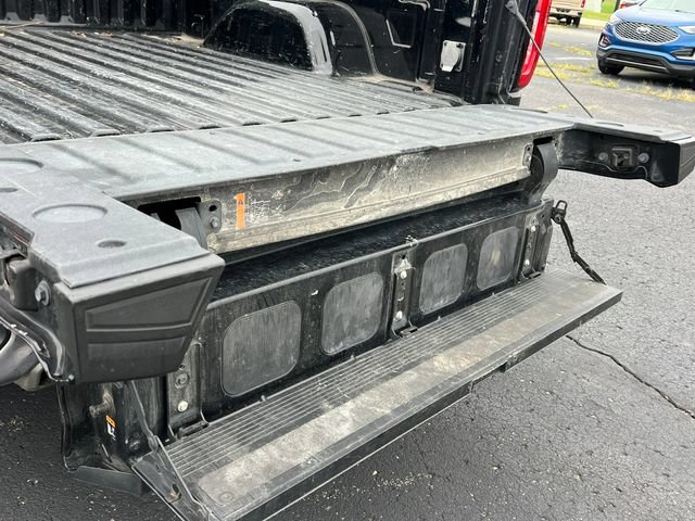 Used 2019 GMC Sierra 1500 SLT w/ SLT Premium Package AWD/4WD image 9