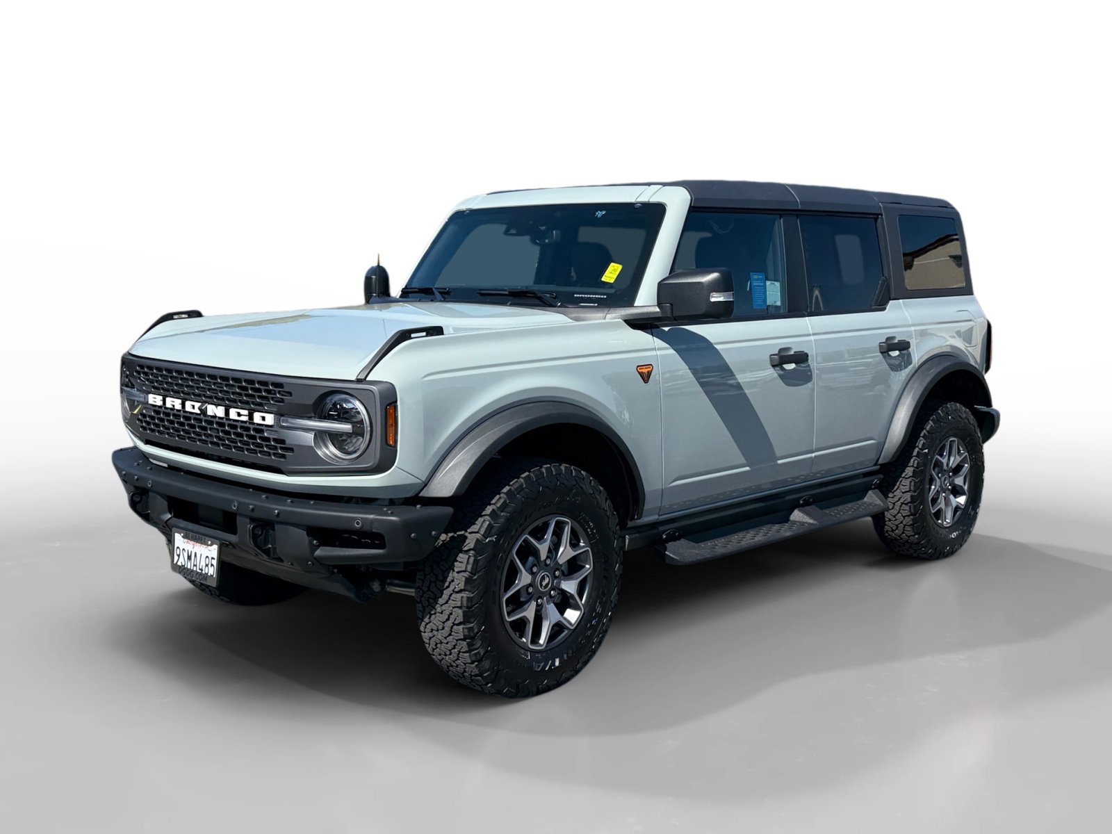 Certified 2024 Ford Bronco Badlands image 1