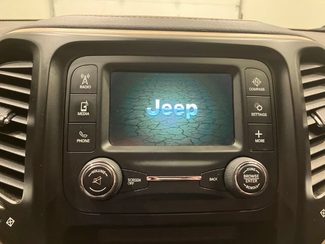 Used 2017 Jeep Cherokee Sport w/ Trailer Tow Group AWD/4WD image 24