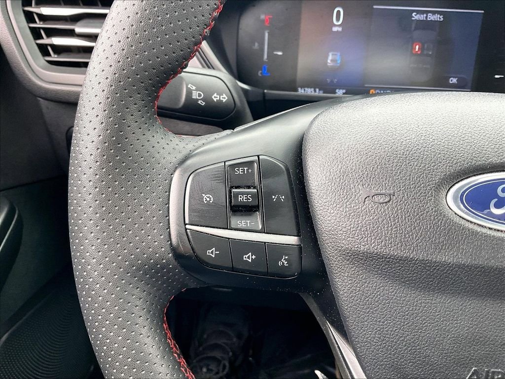Used 2025 Ford Escape ST-Line Select AWD/4WD image 21