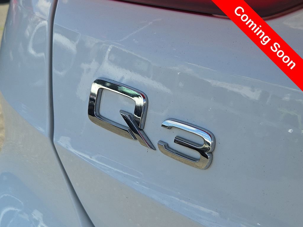 Used 2025 Audi Q3 2.0T Premium AWD/4WD image 35