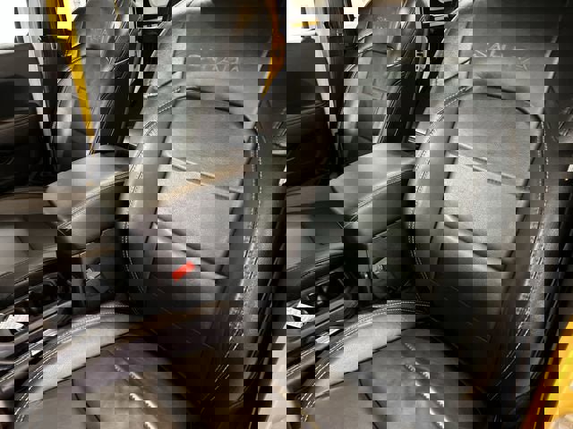 Used 2019 Jeep Wrangler Unlimited Sahara image 19