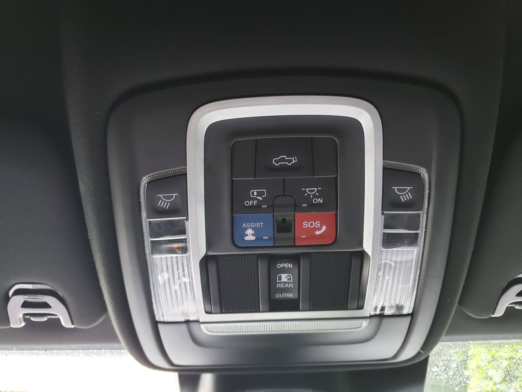 Used 2022 RAM 2500 Limited AWD/4WD image 27