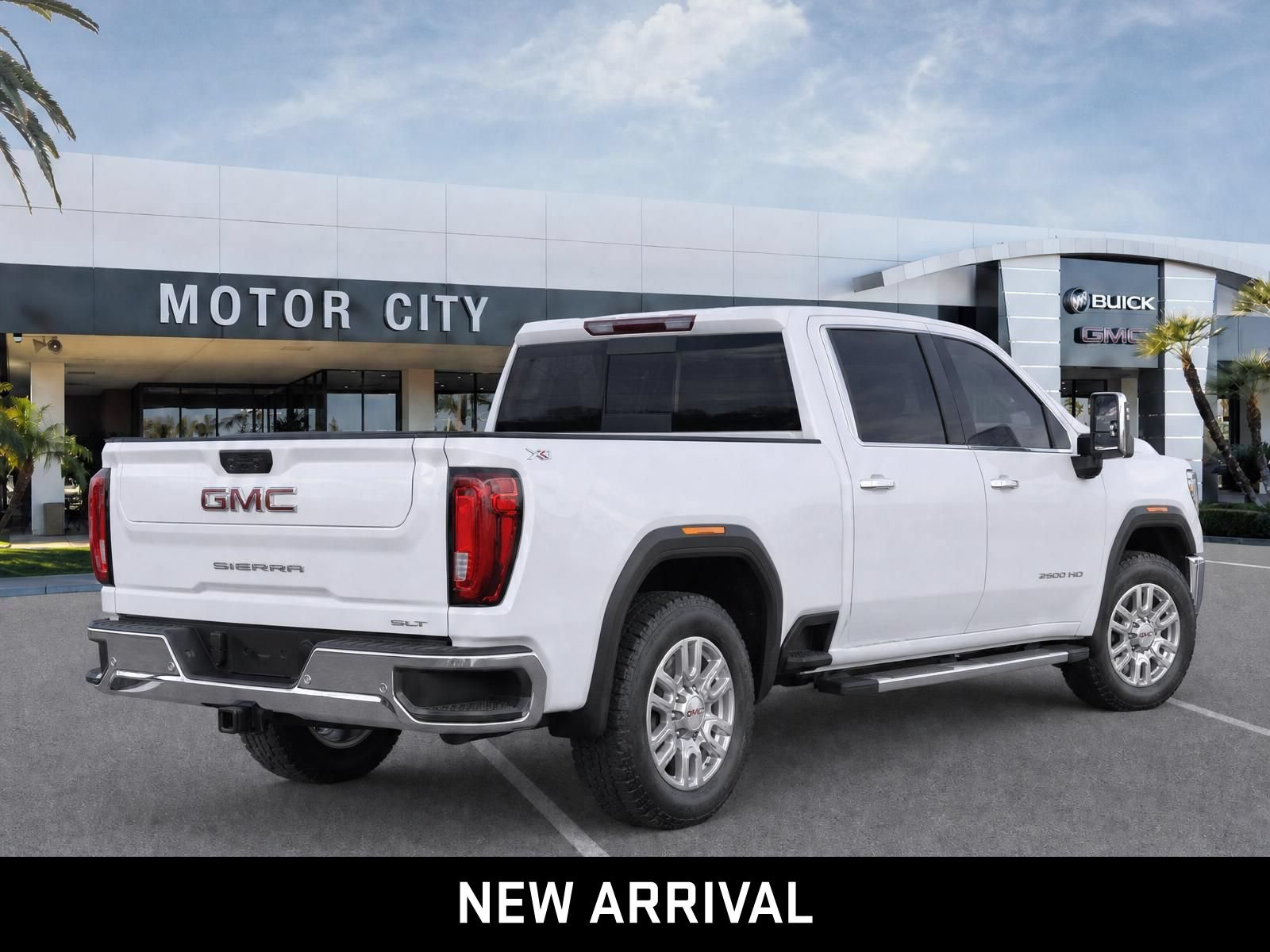 Used 2021 GMC Sierra 2500 SLT w/ SLT Preferred Package AWD/4WD image 4