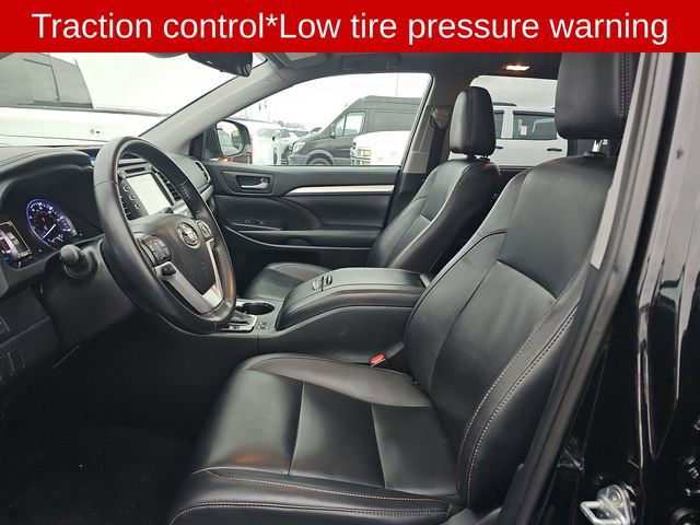 Used 2019 Toyota Highlander XLE image 7