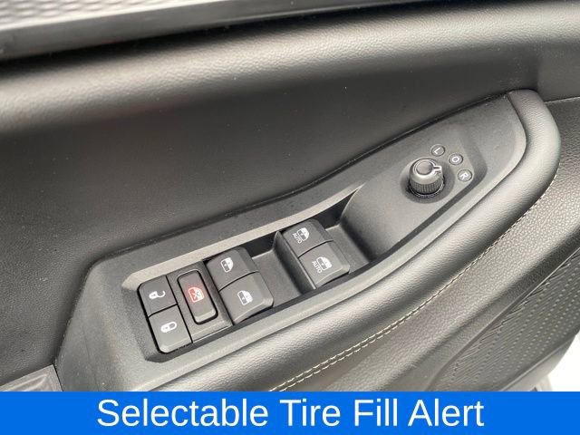 Used 2023 Jeep Grand Cherokee L Laredo image 15