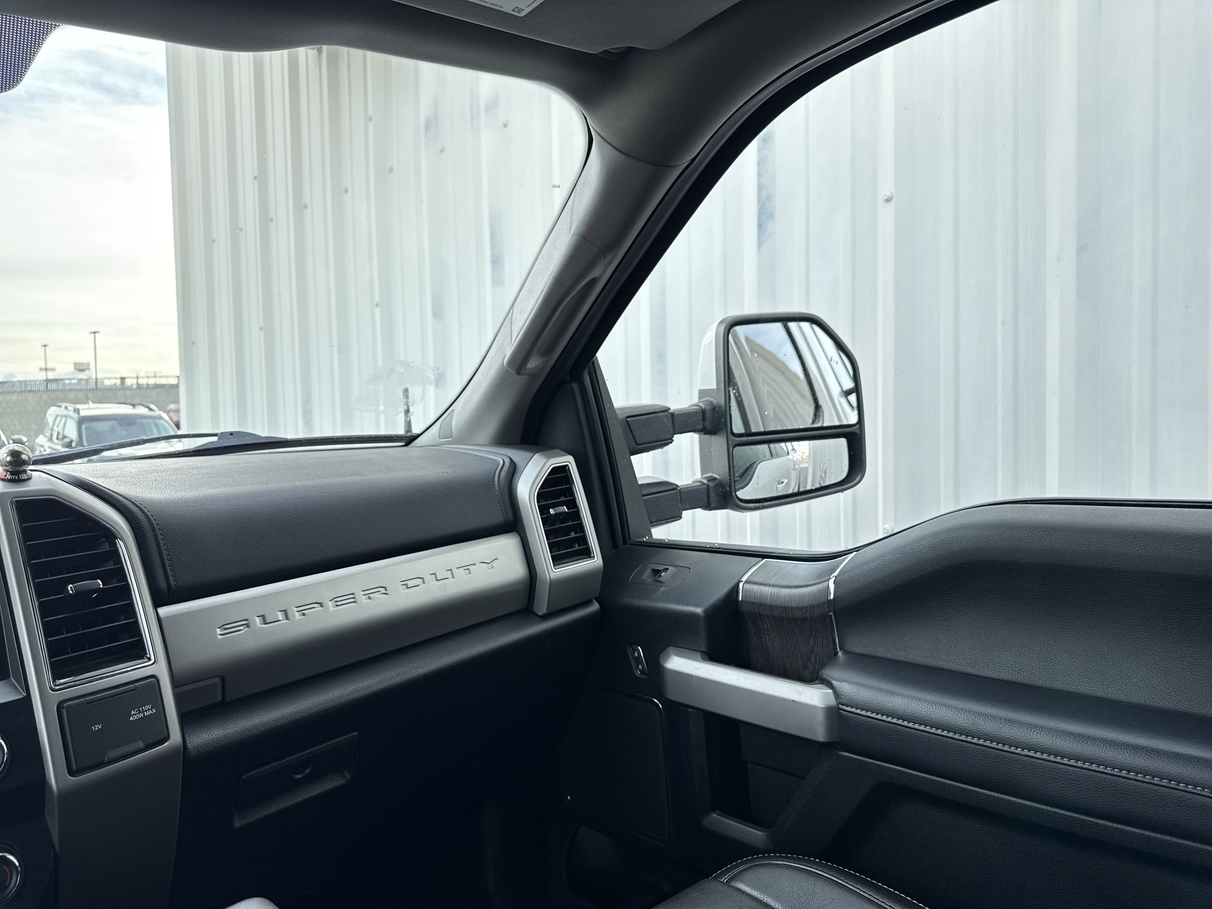 Used 2020 Ford F250 Lariat image 34