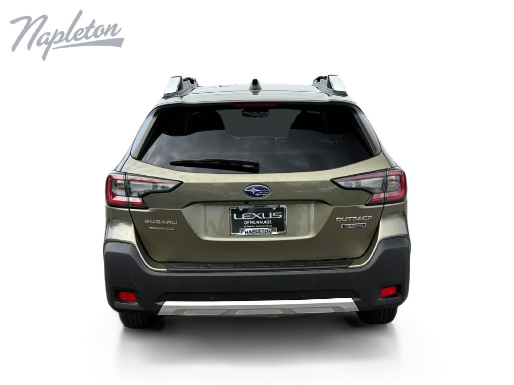 Used 2023 Subaru Outback Touring AWD/4WD image 4