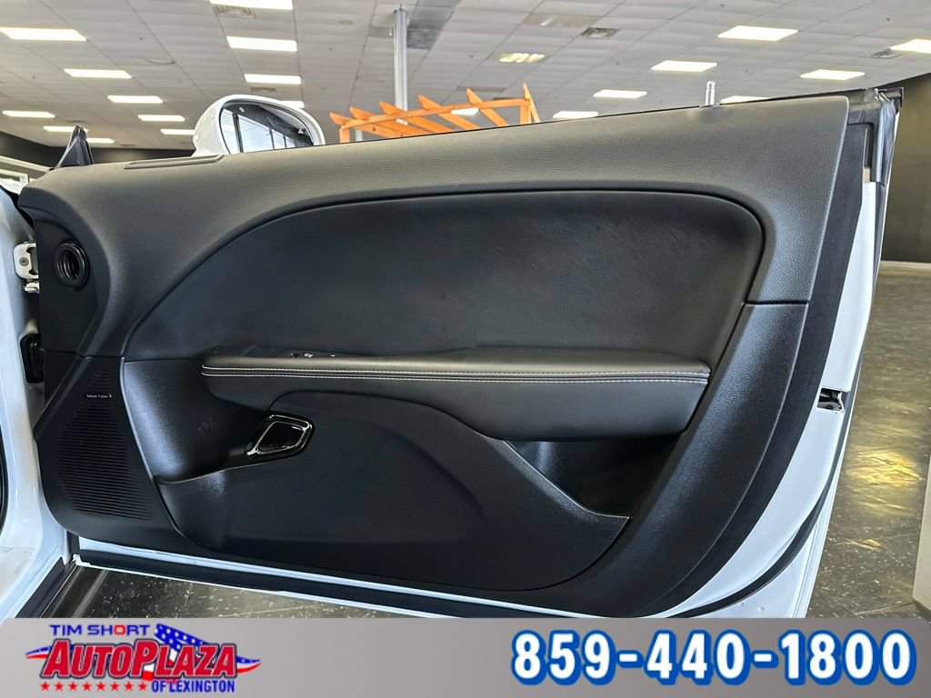 Used 2019 Dodge Challenger SRT Hellcat w/ Laguna Leather Package RWD image 8