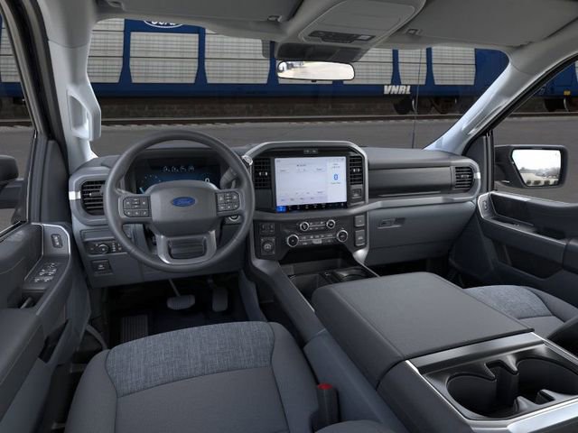 New 2026 Ford F150 XLT w/ XLT Chrome Appearance Package AWD/4WD image 9