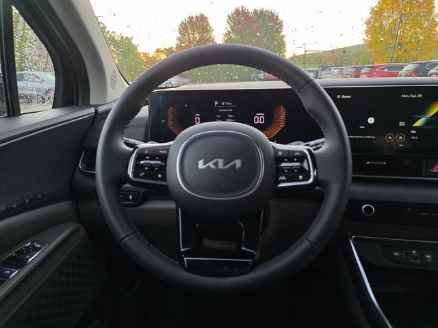 New 2026 Kia Carnival EX image 25