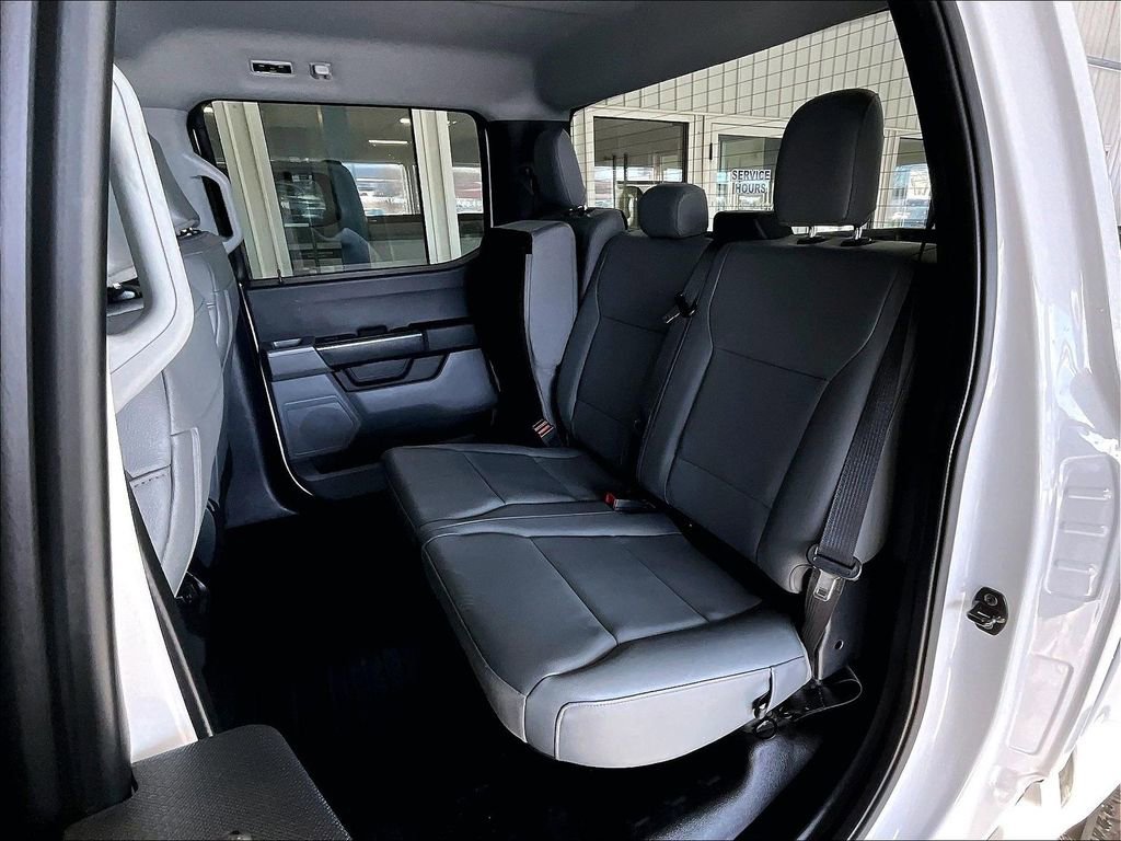 Used 2022 Ford F150 XL w/ Trailer Tow Package image 15