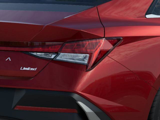 New 2025 Hyundai Elantra Limited image 10