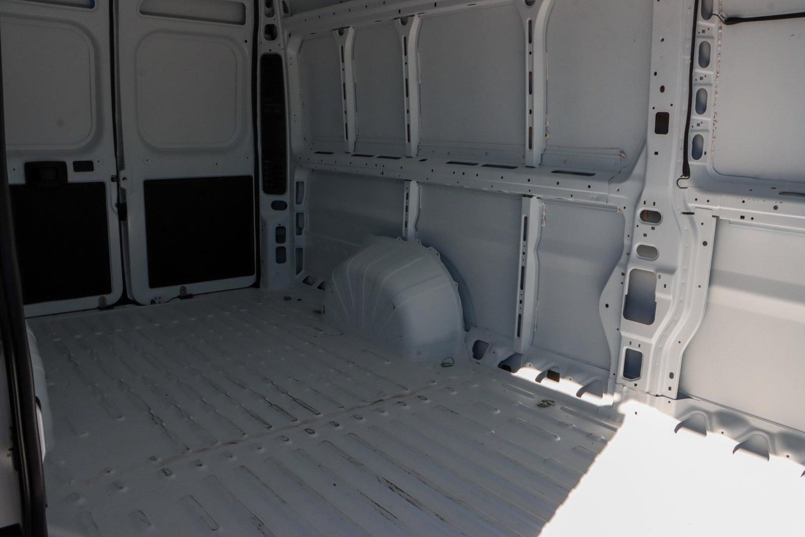 Used 2024 RAM ProMaster 3500 w/ Convenience Group image 26