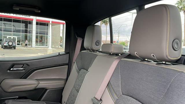 Used 2024 Chevrolet Colorado ZR2 w/ Technology Package image 18