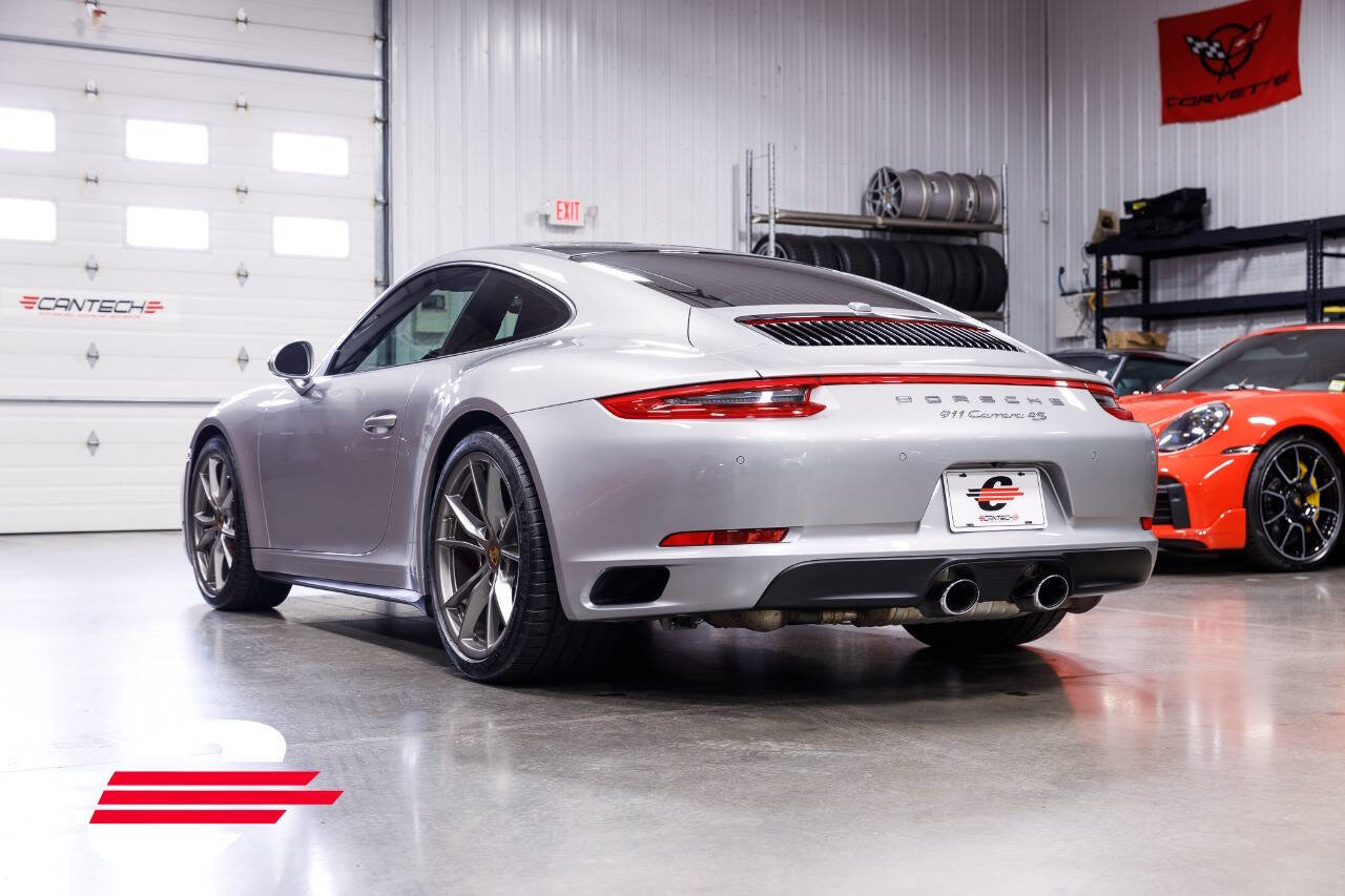 Used 2017 Porsche 911 Carrera 4S image 5