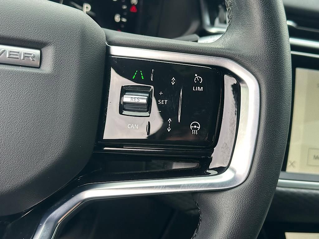 Used 2023 Land Rover Range Rover Velar R-Dynamic S image 26