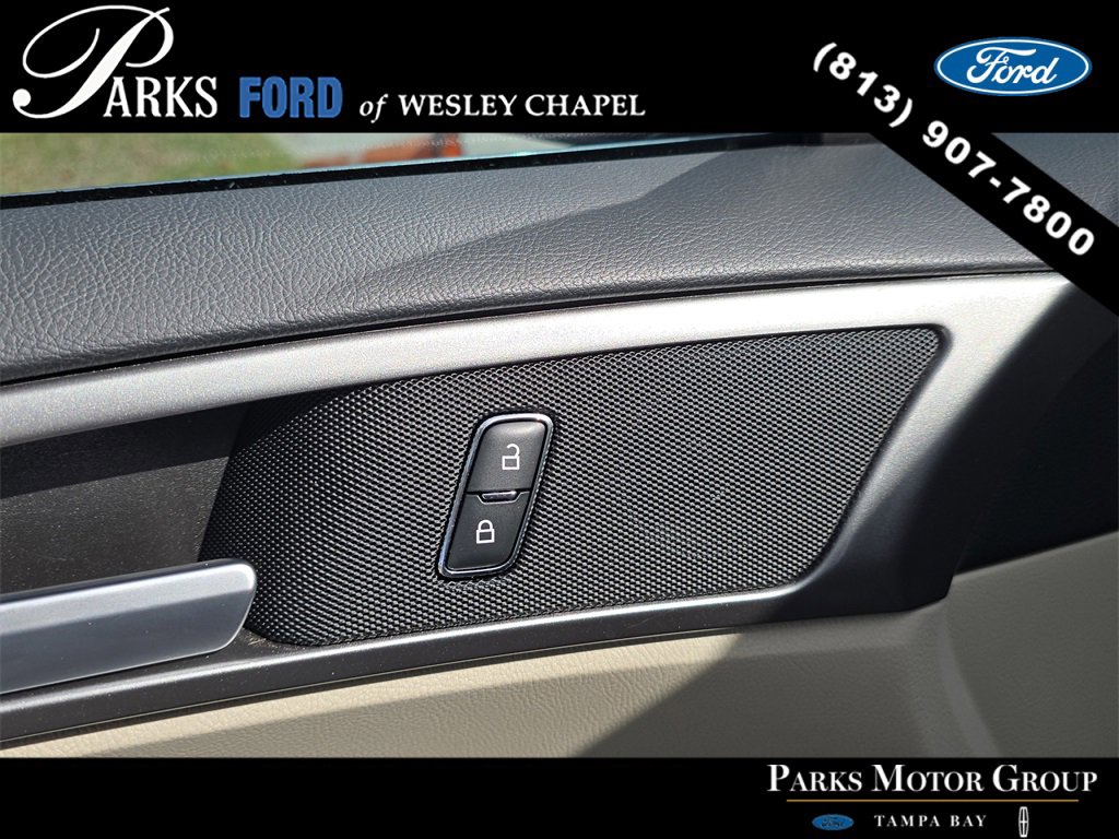 Certified 2019 Ford Fusion SE image 18