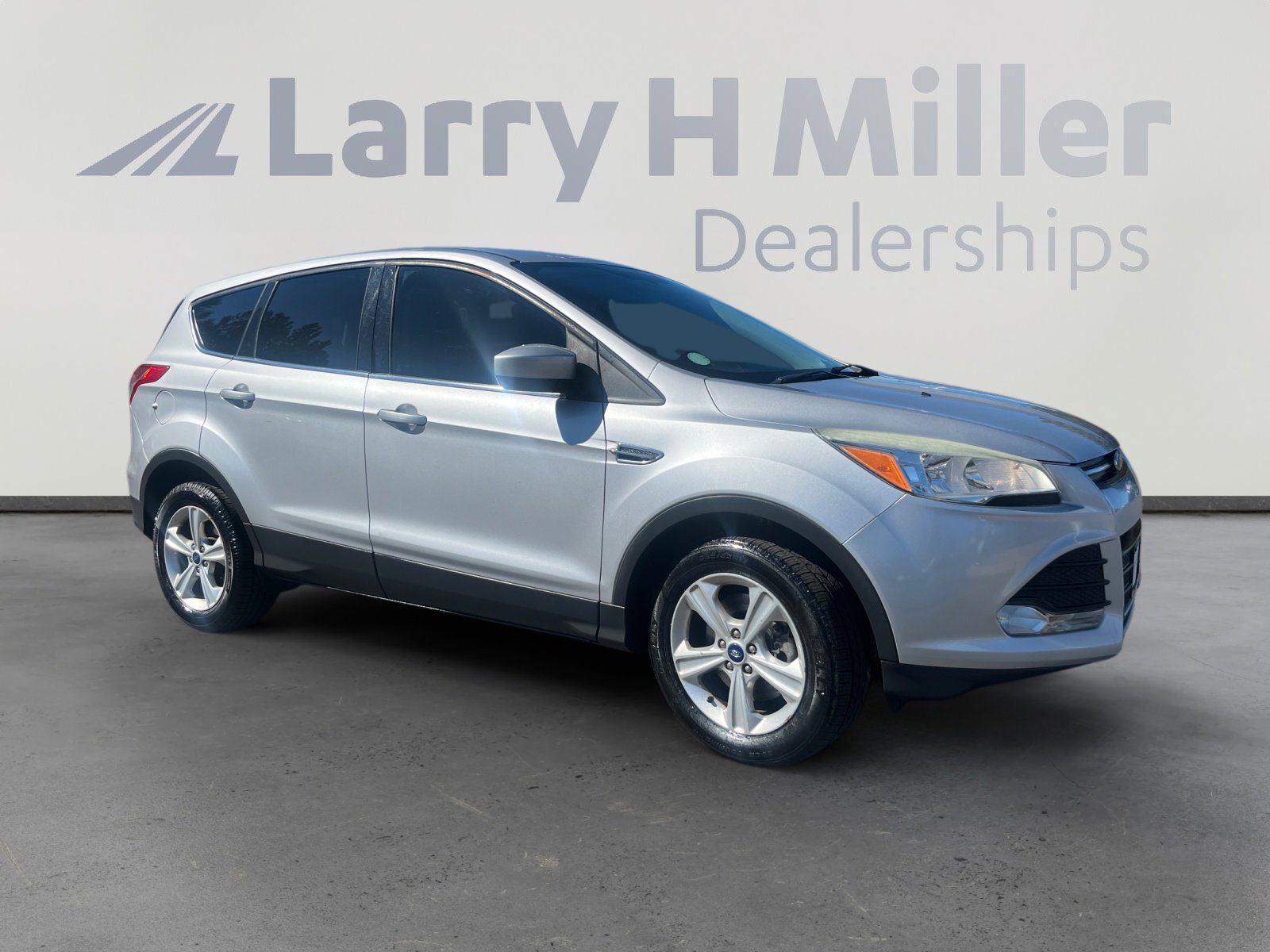 Used 2015 Ford Escape SE image 7