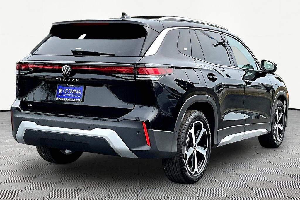 New 2026 Volkswagen Tiguan SE image 6