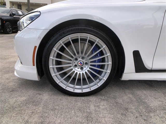 Used 2019 BMW ALPINA B7 xDrive w/ Luxury Rear Seating Package image 18