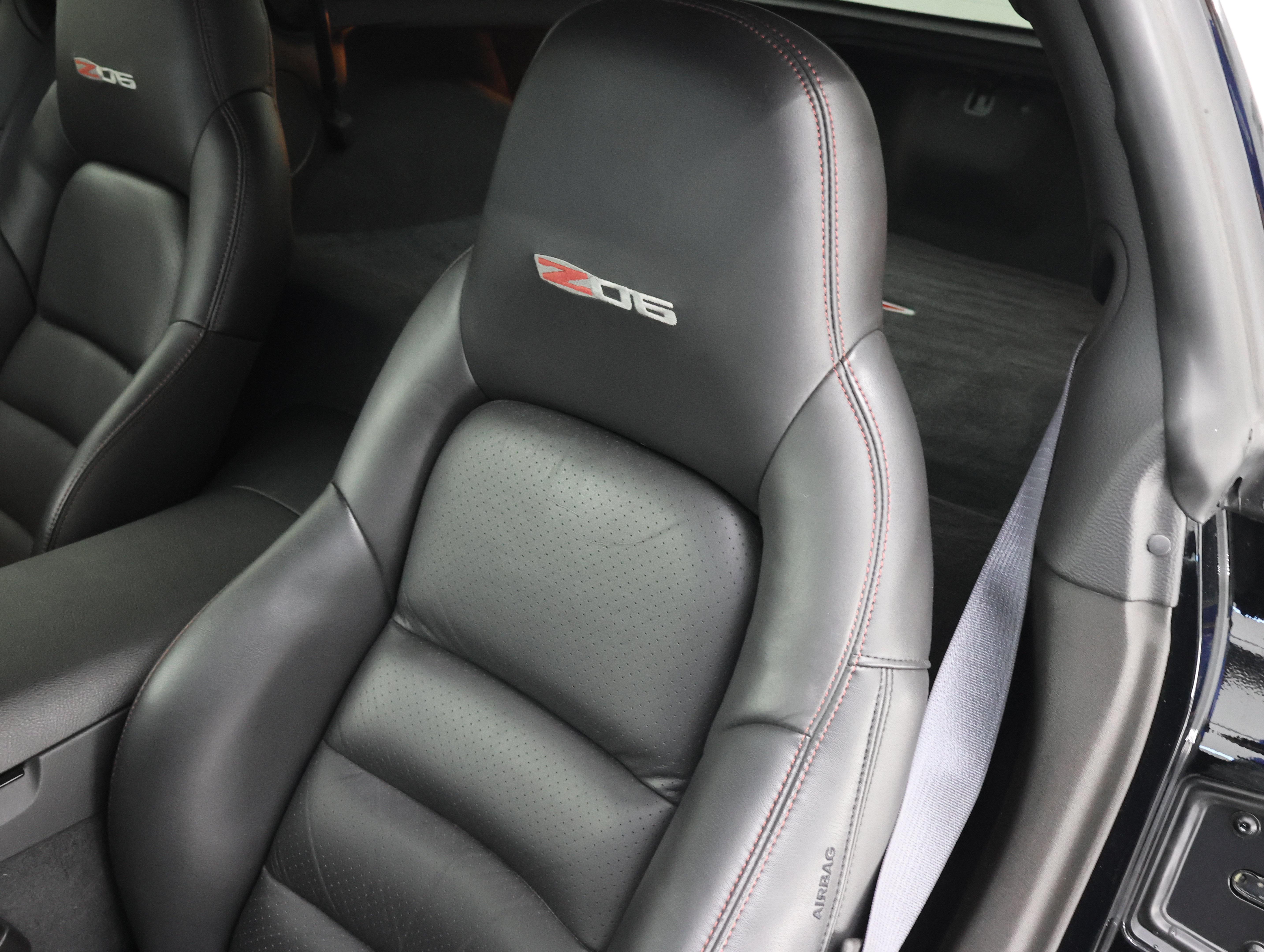 Used 2008 Chevrolet Corvette Z06 w/ Preferred Equipment Group RWD image 36