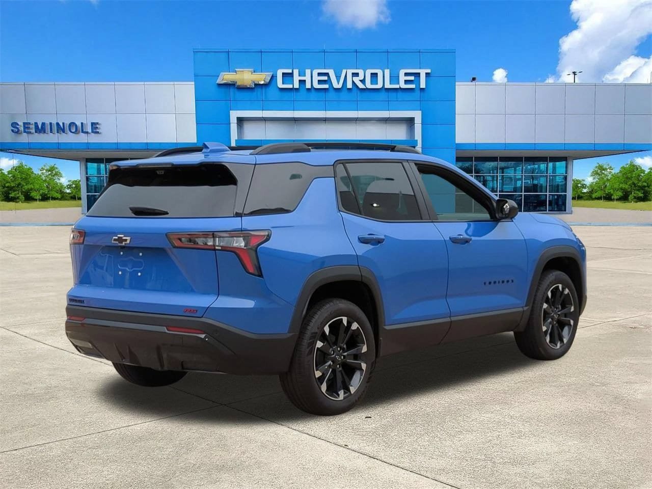 New 2027 Chevrolet Equinox RS w/ Safety and Technology Package FWD image 4