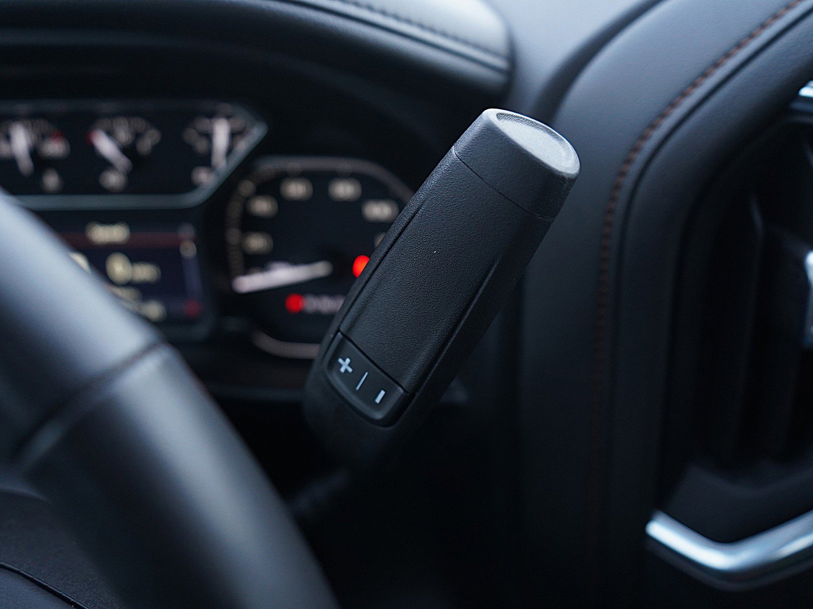 Used 2022 GMC Sierra 3500 AT4 w/ AT4 Preferred Package image 24