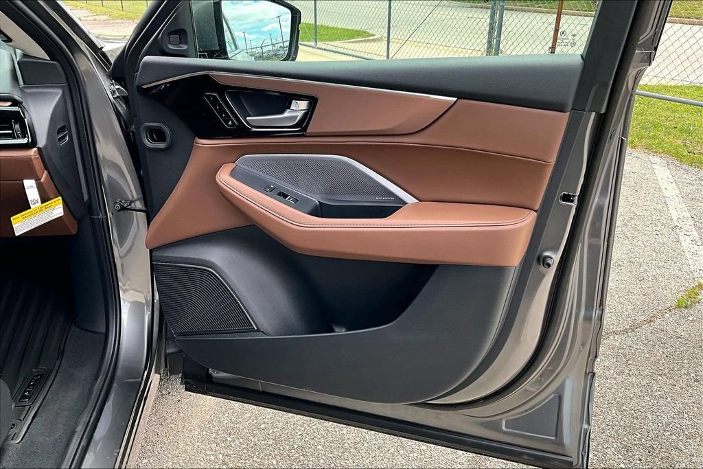 New 2026 Acura MDX w/ Technology Package FWD image 10