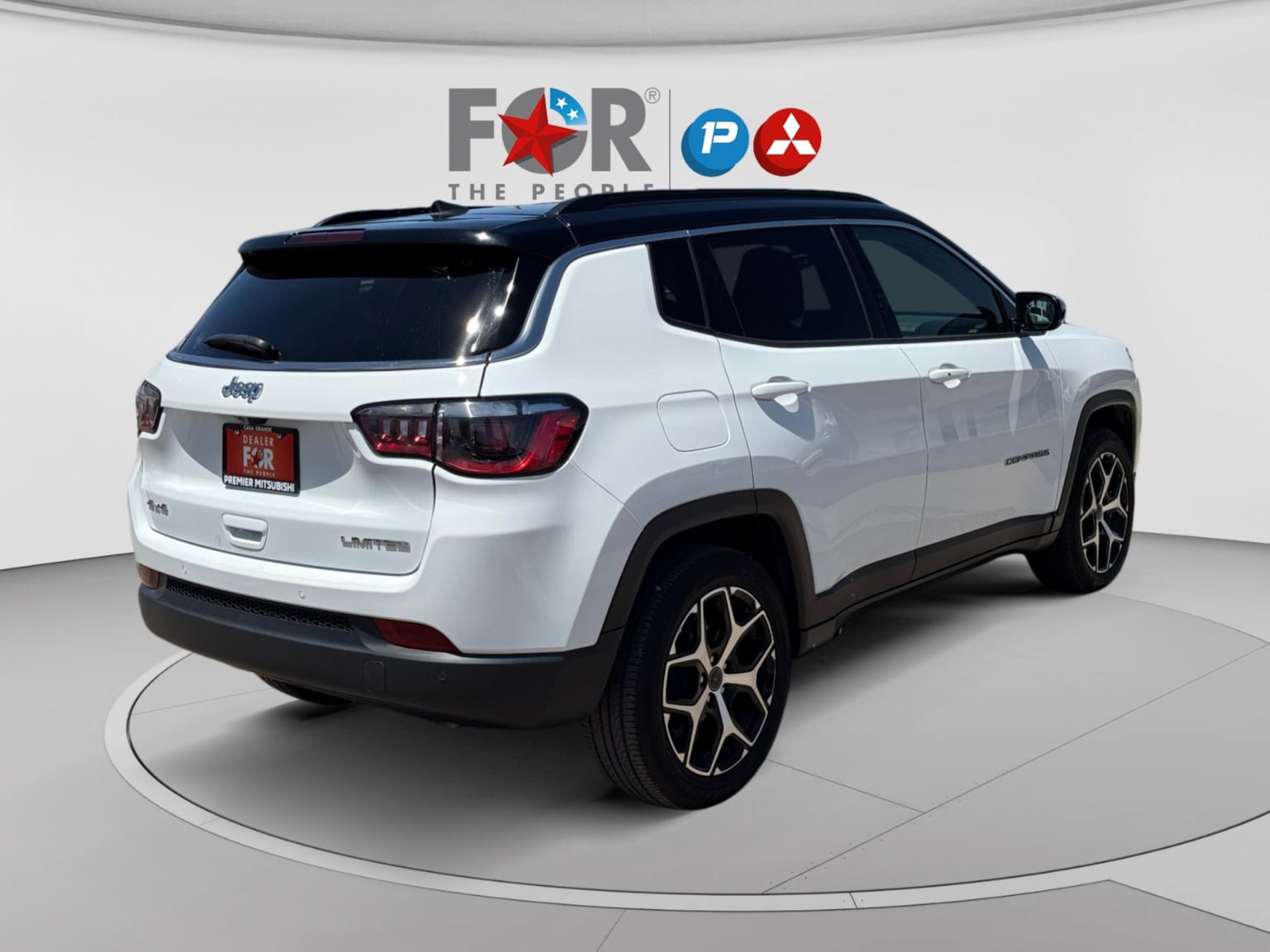 Used 2025 Jeep Compass Limited AWD/4WD image 5