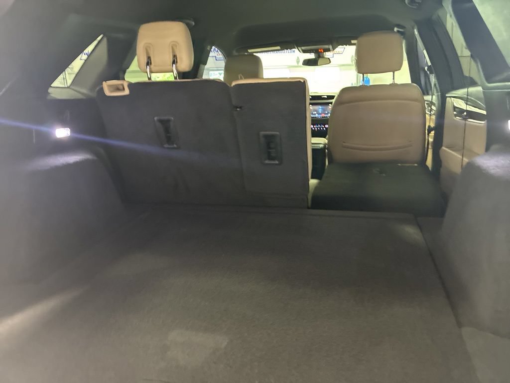 Used 2019 Cadillac XT5 FWD image 34