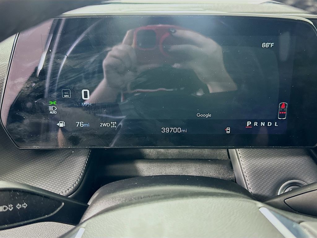 Used 2025 Chevrolet Equinox LT w/ Convenience Package II image 24