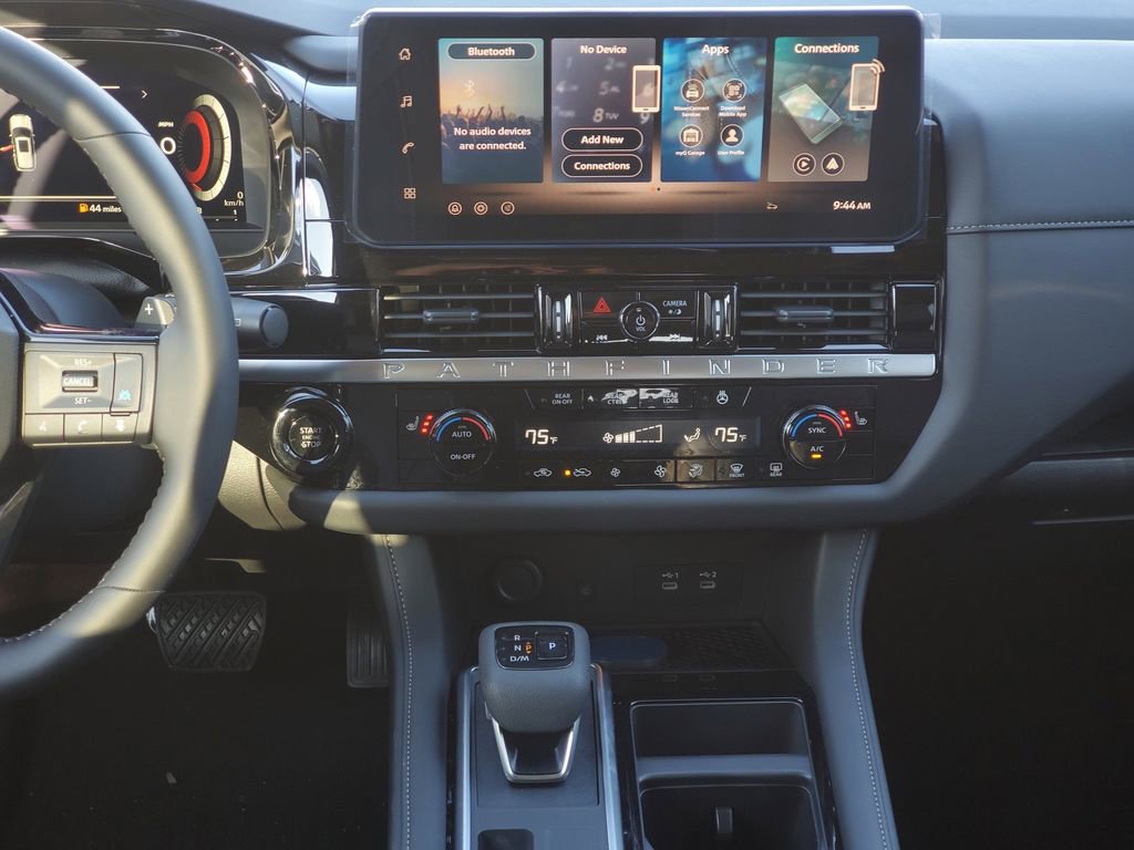 New 2026 Nissan Pathfinder SL image 28