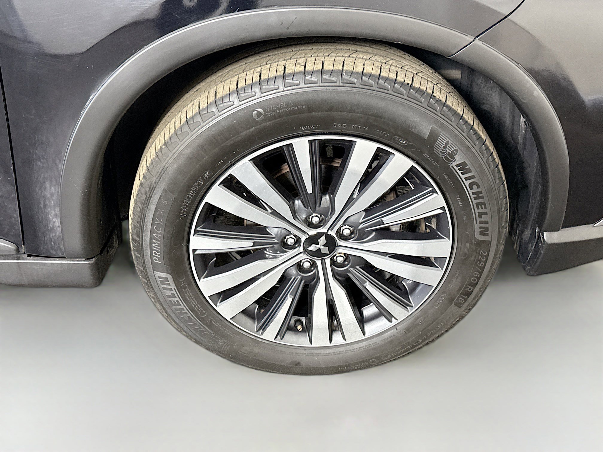 Used 2020 Mitsubishi Outlander ES image 31