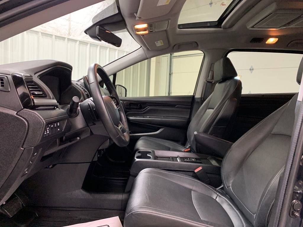 Used 2024 Honda Odyssey Touring image 4