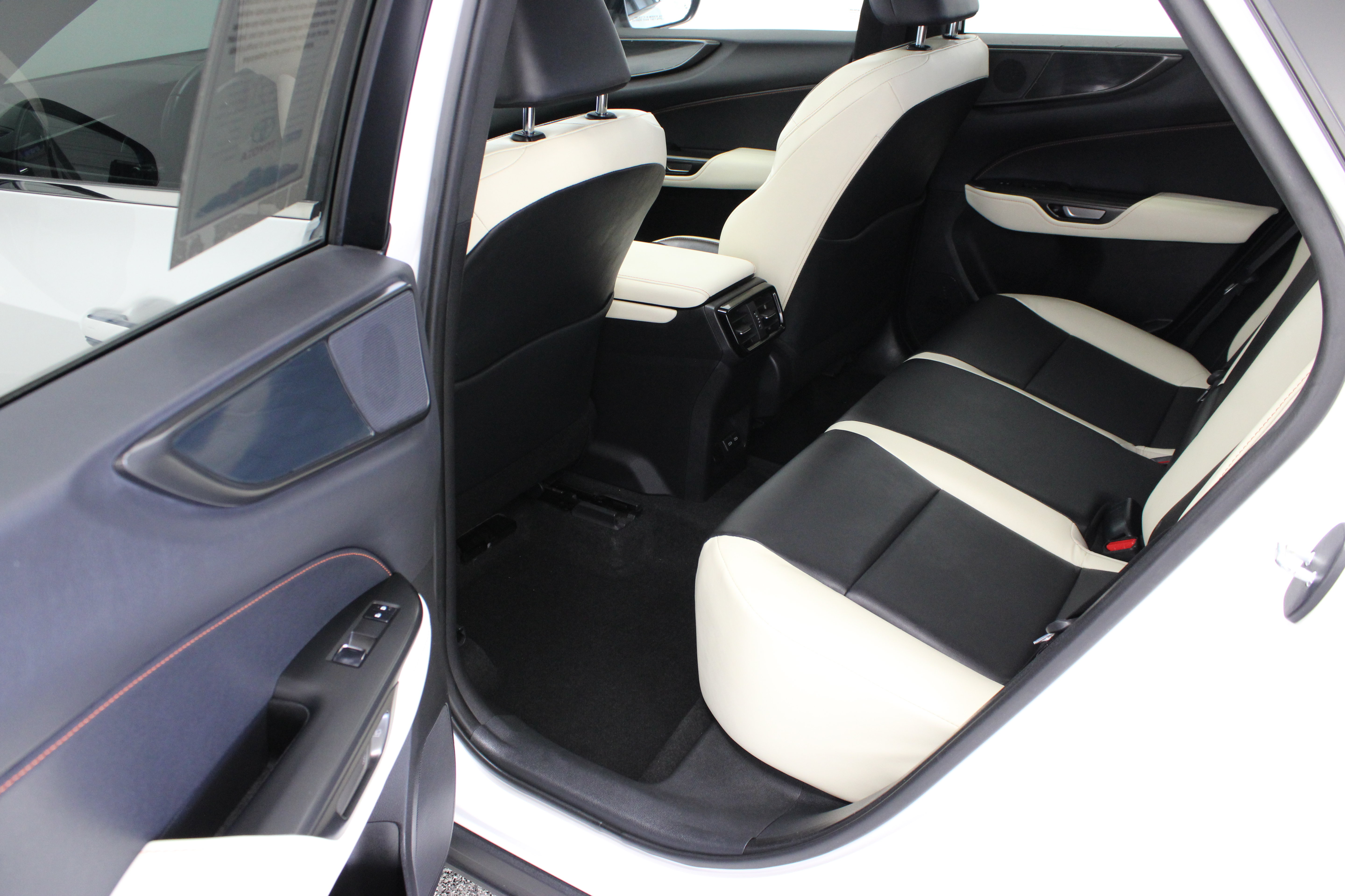 Used 2022 Lexus NX 350 AWD w/ Accessory Package 2 image 28