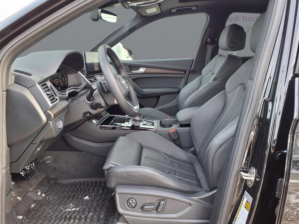 Used 2025 Audi Q5 2.0T Premium Plus w/ Premium Plus Package image 7
