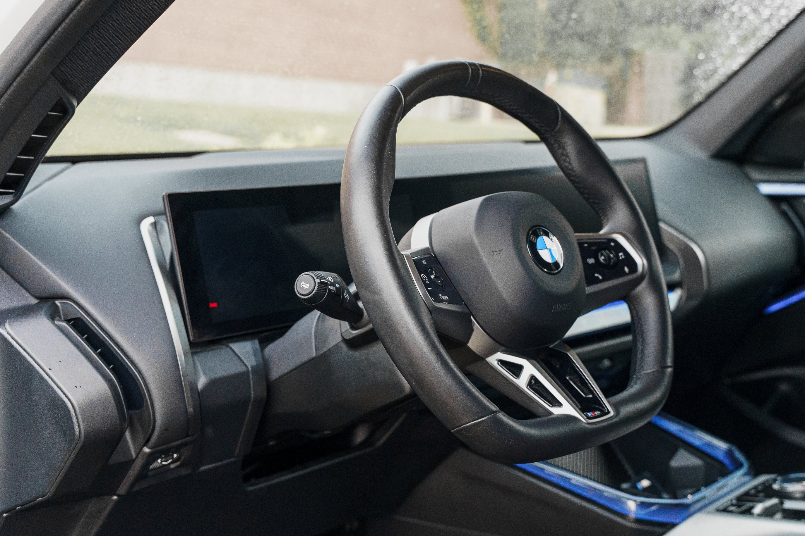 Used 2025 BMW X3 xDrive30i w/ M Sport Package AWD/4WD image 9