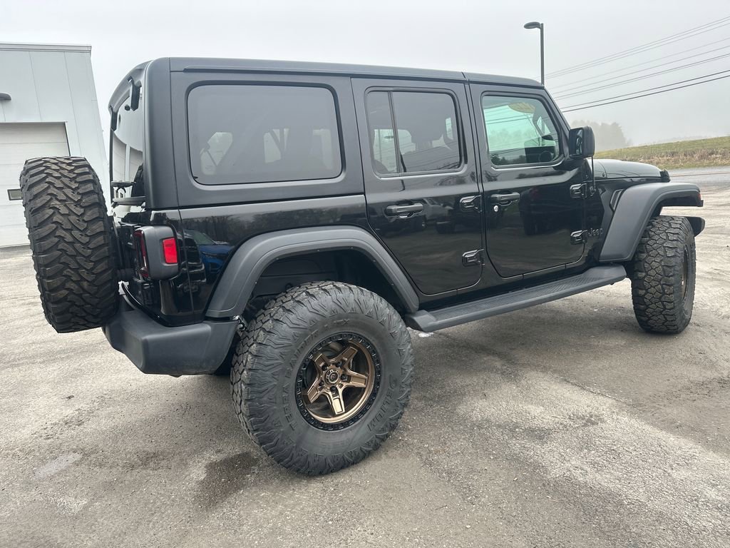 Used 2022 Jeep Wrangler Unlimited Sport image 5