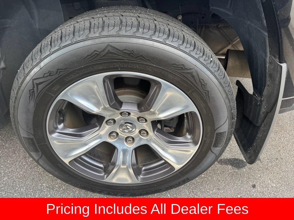Used 2019 RAM 1500 Laramie RWD image 13