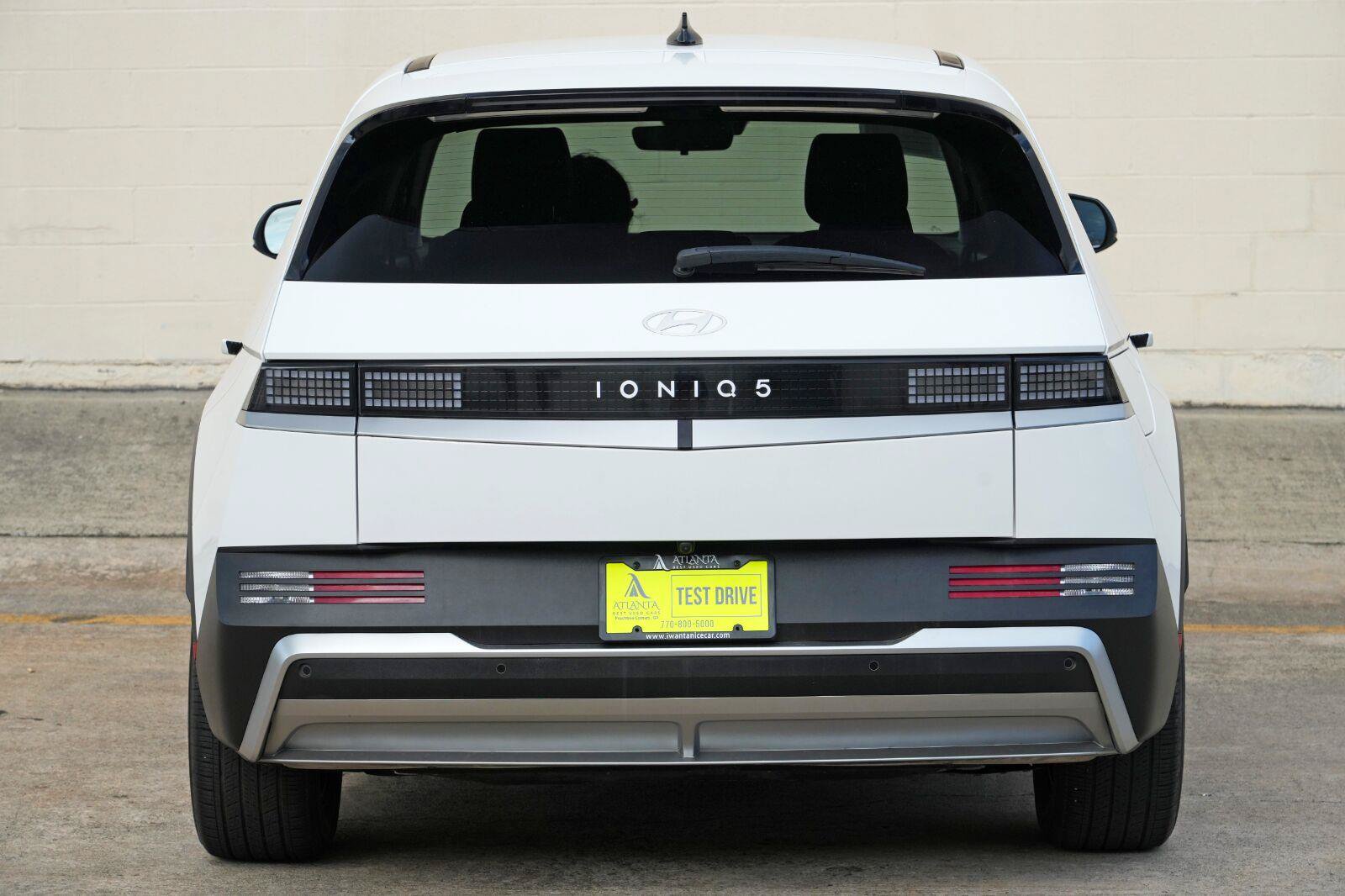 Used 2025 Hyundai Ioniq 5 SE RWD image 48