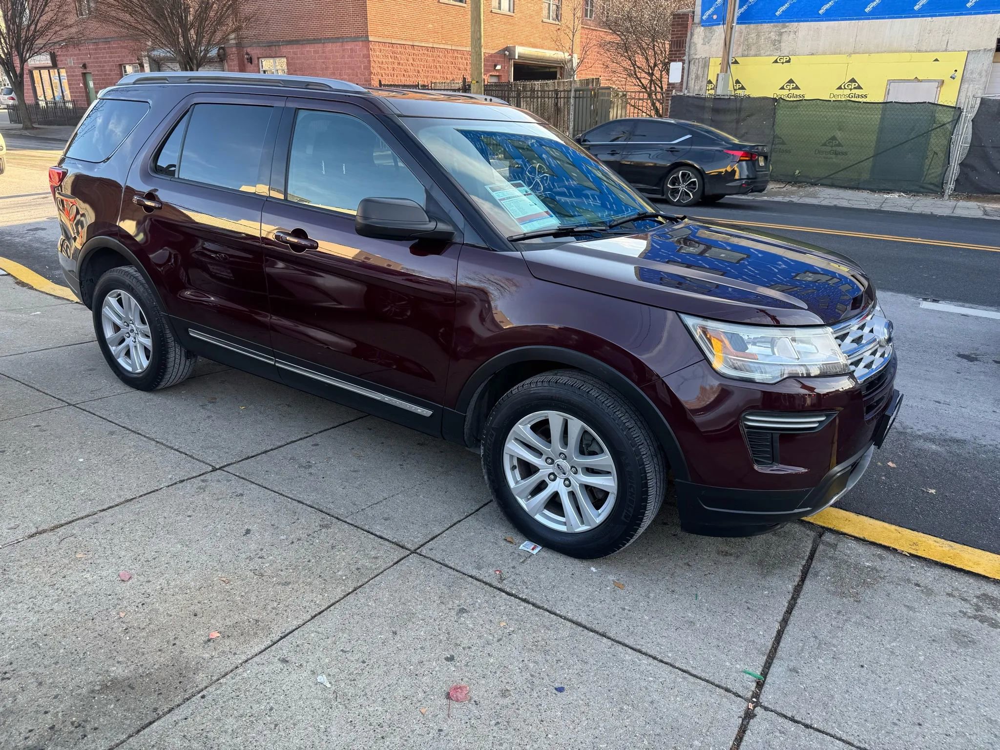 Used 2019 Ford Explorer XLT image 8