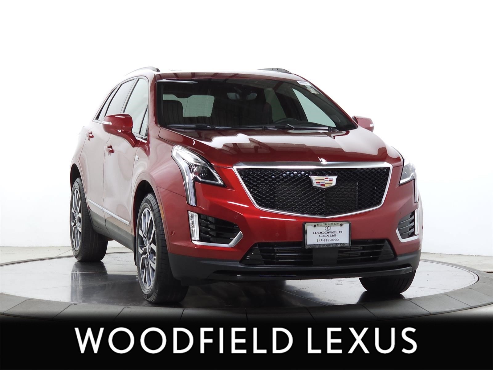 Used 2023 Cadillac XT5 Sportv w/ Technology Package AWD/4WD image 1