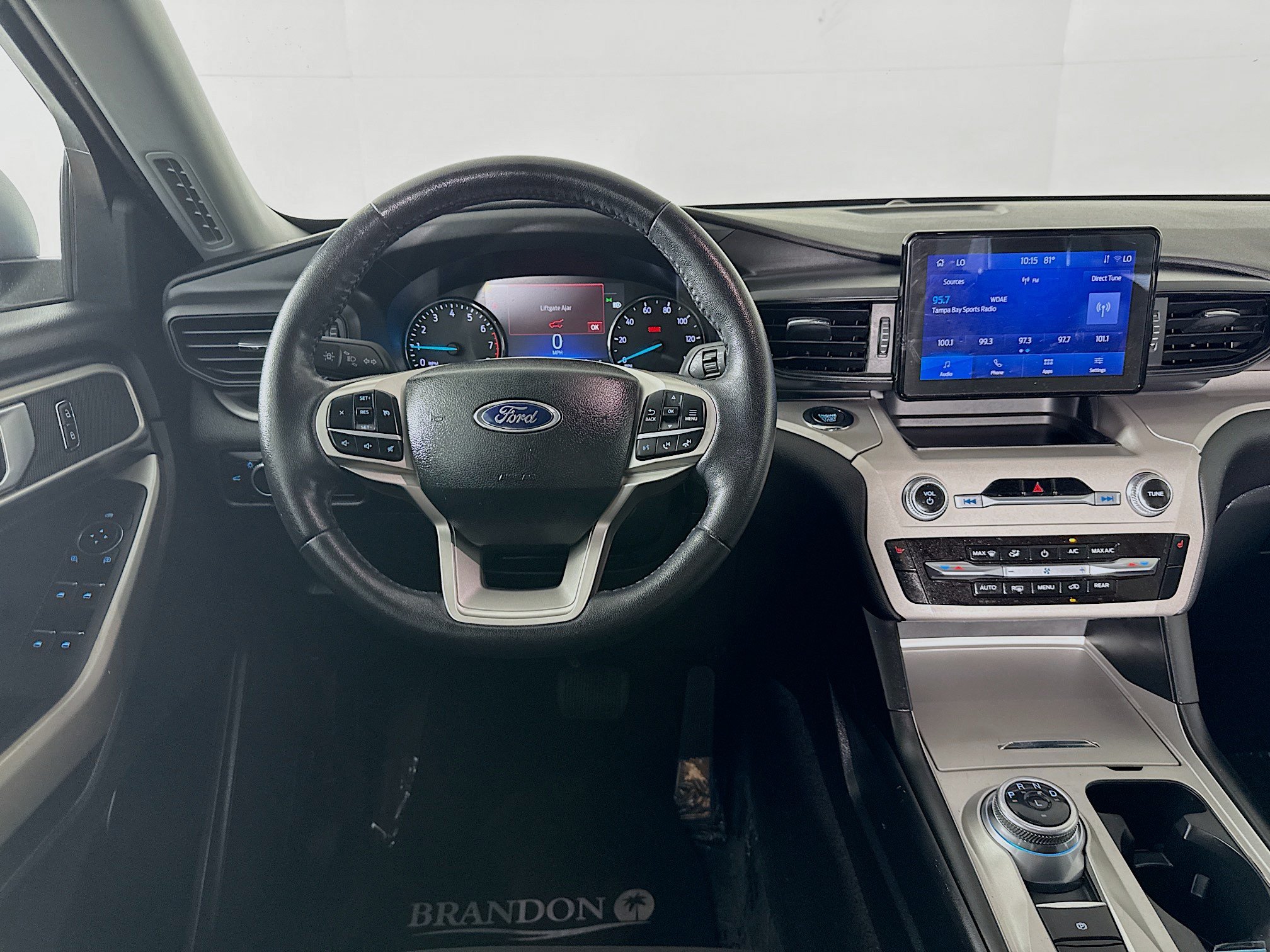 Used 2023 Ford Explorer XLT RWD image 26