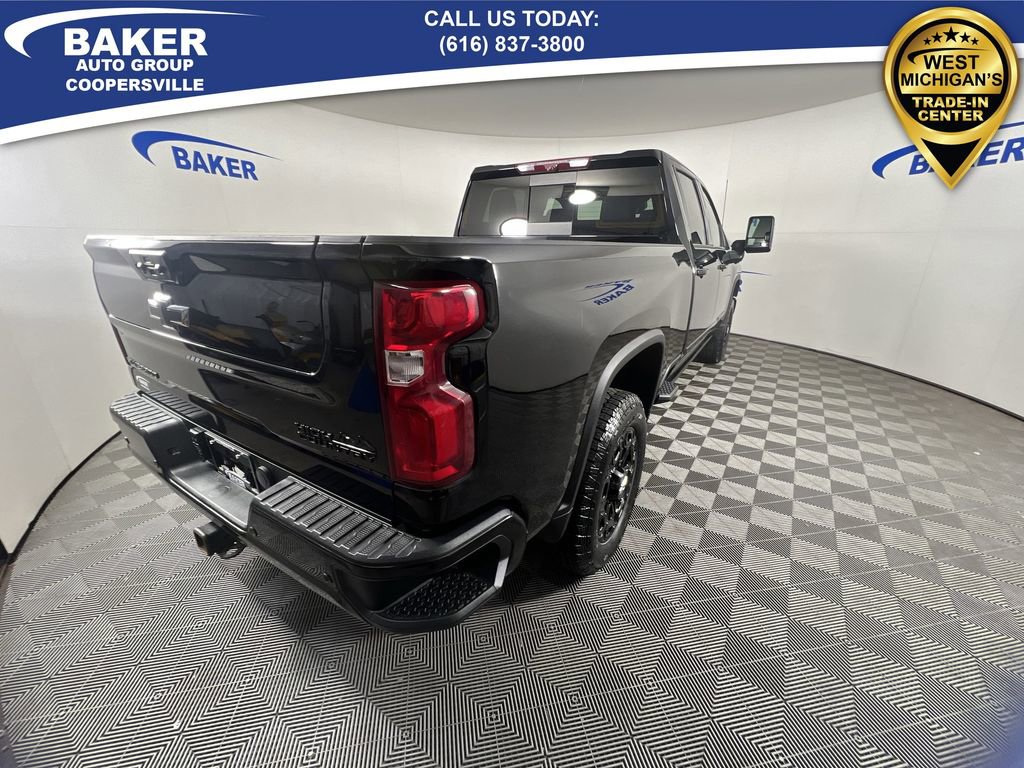 Used 2024 Chevrolet Silverado 2500 High Country w/ High Country Premium Package image 9
