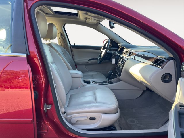 Used 2014 Chevrolet Impala LTZ FWD image 15