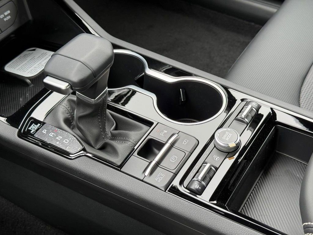 New 2026 Kia K5 GT-Line image 14