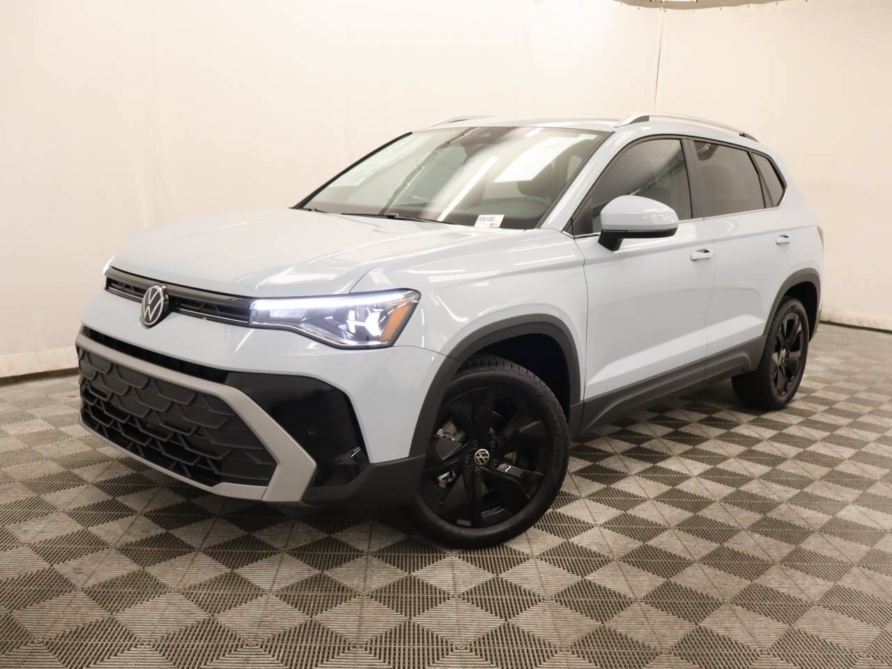 New 2026 Volkswagen Taos SE