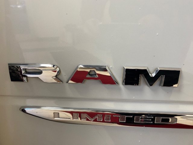 Used 2020 RAM 2500 Limited AWD/4WD image 23